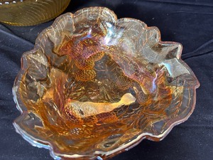 lot 272 image: Amber Colored Vintage Depression Glass Dishes