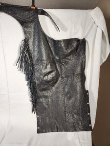 lot 35 image: Vintage Womens Black Leather Chaps with Fringe - Size S