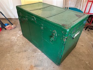 lot 108 image: Antique Steamer Trunk