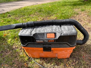 lot 116 image: Ridgid ProPack WetDry Shop Vacuum