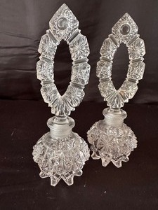 lot 133 image: Vintage Round Daisy Sun Cut Glass Perfume Bottles