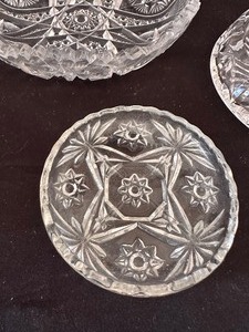 lot 178 image: Variety of Vintage Cut Glass Plates