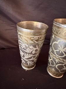 lot 243 image: 1930s Vintage Antique Cups