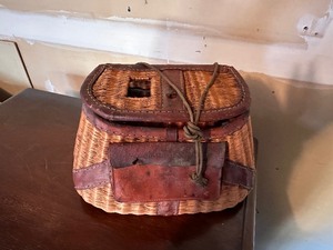 lot 249 image: Vintage Wicker Fly Fishing Creel with Front Leather Pocket