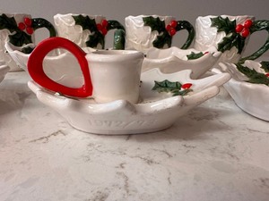 lot 302 image: Vintage White Lefton Christmas Holly Berry Serving Pieces, Four Cups, and a Candle Holder