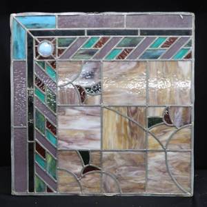 lot 7 image: STAINED GLASS 24 X 24 PANEL