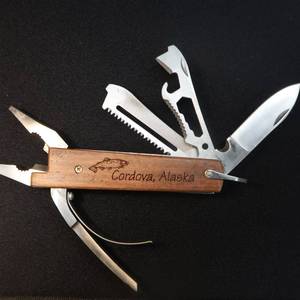 lot 33 image: LEATHERMAN TYPE TOOL CORDOVA ALASKA
