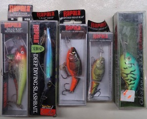lot 79 image: RAPALA NEW IN BOX LOT OF 5