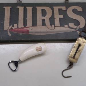 lot 82 image: LOT VINTAGE LURE SIGN