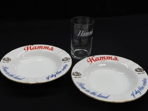 lot 86 image: VINTAGE HAMMS BEER PORCELAIN ASH TRAYS