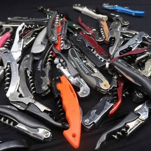 lot 100 image: LARGE LOT OF WINE KEYS