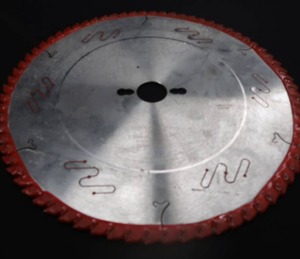 lot 120 image: NEW LARGE SAW BLADE
