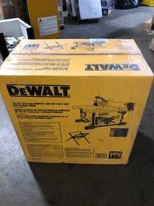 DEWALT 15 Amp Corded 8-14 in. Compact Jobsite Tablesaw with Compact Table Saw Stand   Customer Returns See Pictures