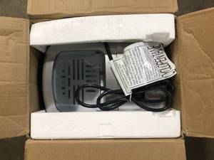 Galanz 26 lb. Freestanding Ice Maker in Silver Customer Returns See Pictures