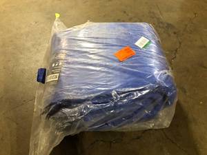 Everbilt 40 ft. x 60 ft. Blue Medium Duty Tarp Customer Returns See Pictures