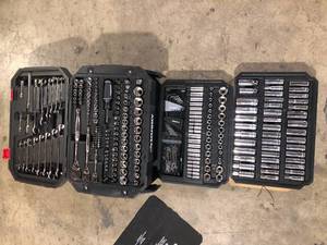 Husky Mechanics Tool Set (290-Piece) Customer Returns See Pictures