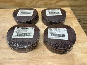lot 83 image: STANDARD ABRASIVES Lot of 4 Packs of- 7 Plain Coarse SCONDE-FE DISCS (10 per pack)