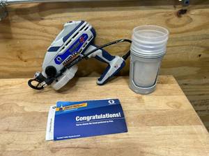 lot 6 image: GRACO 17D889 TrueCoat 360 VSP Handheld Paint Sprayer (103023108)