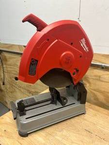 lot 49 image: MILWAUKEE 14 in. 15 Amp Abrasive Cut-Off Machine