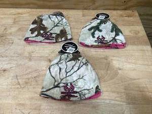 lot 76 image: REALTREE Lot of 3 Winter Hats
