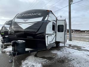 BRAND NEW 2022 Heartland Sundance Ultra-Lite 231ML