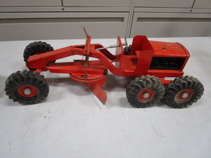 Hubley Wrecker & Nylint Grader