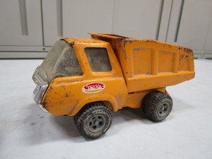 Tonka Truck & Volkswagen