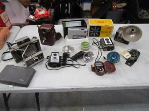 Cameras & Video Cameras