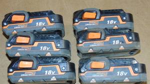 6 Pack Ridgid  1.5 AH  Battery All Tested Good On Charger