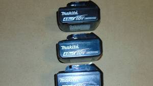 3 Pack Makita BL1840B 18V LXT Lithium-Ion 4.0Ah Battery All Tested Good On Charger