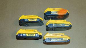 5 Pack DEWALT 20V MAX Battery, Compact 2.0Ah (DCB203)  All Tested Good On Charger