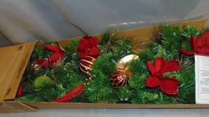 lot 24 image: Members Mark 100 Warm White LED Pre-Lit Evergreen Garland, 9 Ft, RedGold NEW