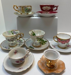 lot 59 image: Lot of 7 Tea Cups and Saucers including Germany