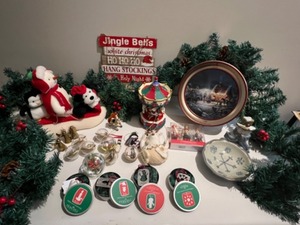 lot 145 image: Vintage Christmas Decorating Pewter Seagull Ornaments, Diorama Globes & More
