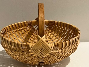 lot 151 image: Vintage Round Dome EGG BASKET Gathering Handwoven