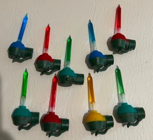 lot 158 image: Unusual Lot of 9 Glass BUBBLE Christmas Lights Lamps