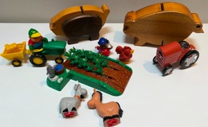 lot 169 image: John Deere Farm Toys & Collectibles Including Tractors and Wooden Pig Piggy Banks 