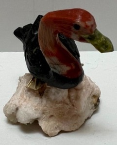 lot 222 image: Mini Goose Sculpture on Semi-Precious Rock