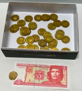 lot 251 image: One Crown Gold Tone Coins, Doubloon and Paper Bill