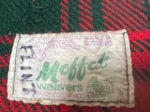 lot 304 image: Vintage Rare MOFFAT Weavers Authentic Tartans Original Scottish TWEEDS Wool Blanket Fringed