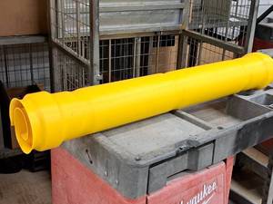 lot 259 image: Lot of (4) 54 KV Guards