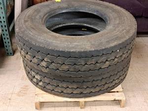 lot 263 image: Lot of (2) X Works 12R22.5 Semi Truck Tires