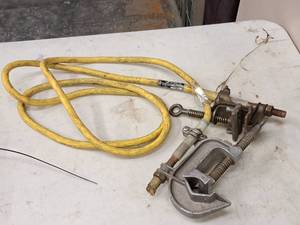 lot 309 image: High-Line Utility Supply Single Grounding Set