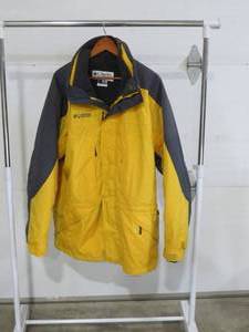 Columbia Mens Winter Jacket - XL