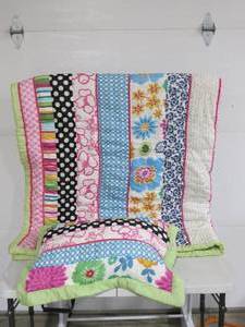 Mixed Lot of Twin Size Comforters