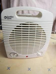 2 Comfort Zone Heaters - Model CZ35