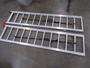 Pair of Aluminum Ramps