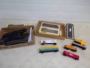 HO Scale Trains and Tracks