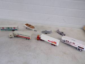 1  64 Scale Semis and more