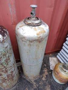 100 Pound Propane Tank